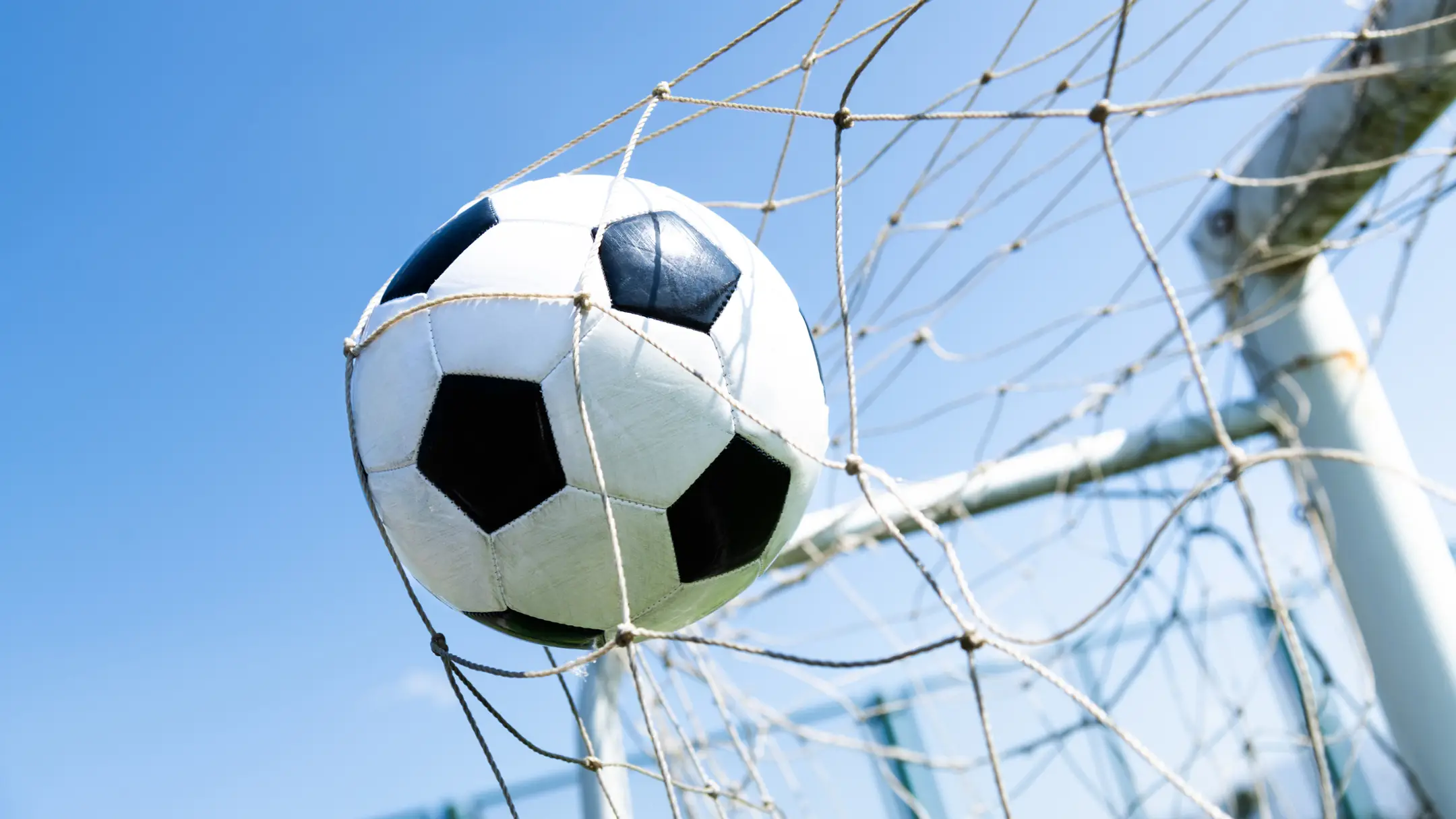 Pronóstico Argentina vs Suiza: Alineaciones y Análisis del Partido